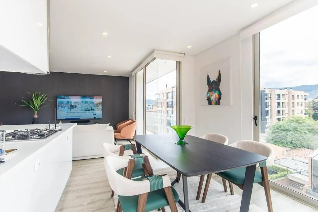 Vibrant 3 Bedroom In Usaquen Bogota